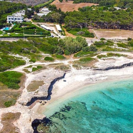 Residence Punta Cassano - In Piscina Sulla Spiaggia Di Sabbia 新福卡 外观 照片