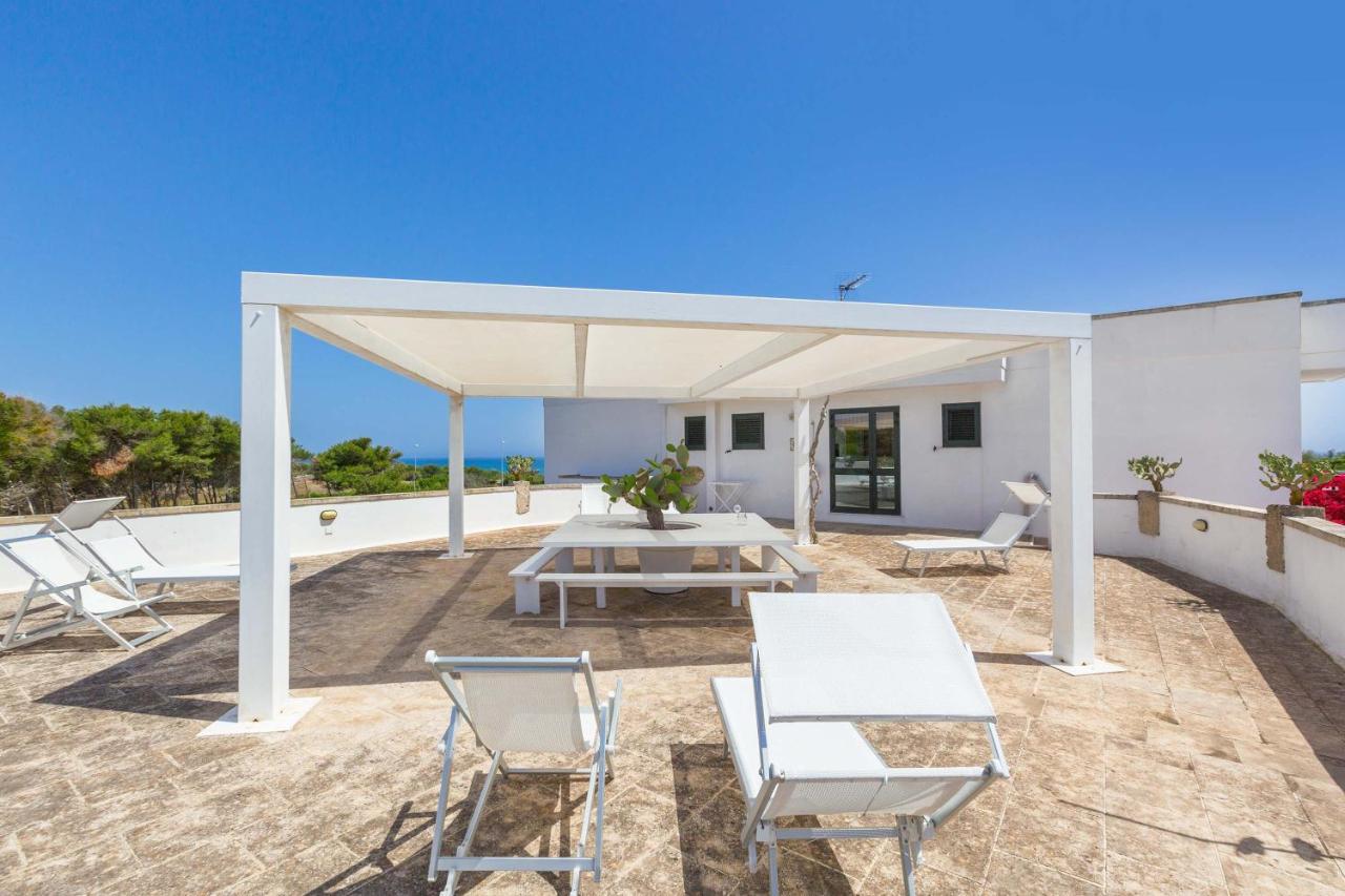 Residence Punta Cassano - In Piscina Sulla Spiaggia Di Sabbia 新福卡 外观 照片